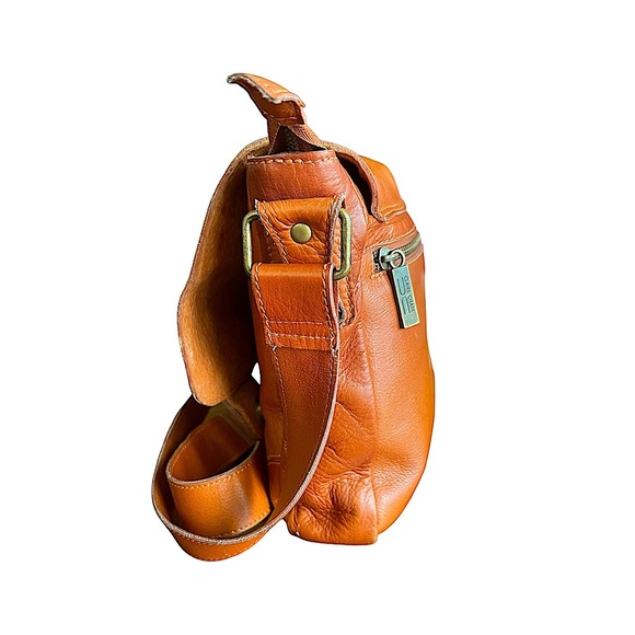 Claire Chase Cognac Brown Leather Small Messenger Bag - Picture 3 of 10